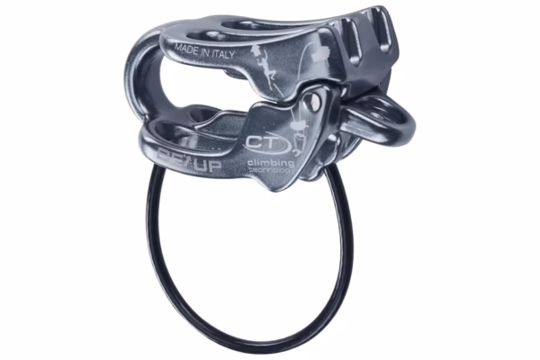 Le Be-up de Climbing Technology : L&rsquo;assureur-descendeur modulaire qui révolutionne la sécurité ?