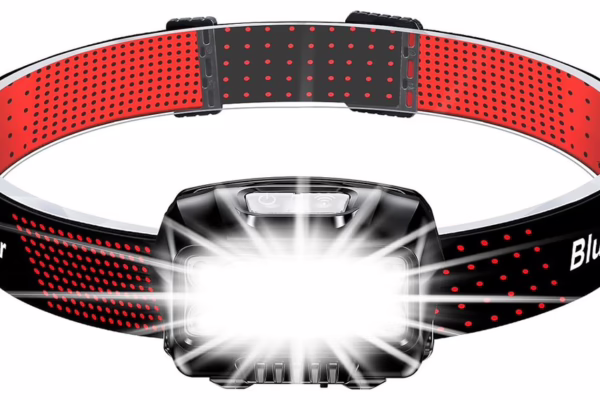 Blukar Rechargeable Headlamp : L&rsquo;allié lumineux des grimpeurs et aventuriers nocturnes 💡⛰️